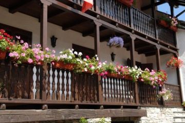 Immagini e angoli di Scopello - Balconi fioriti