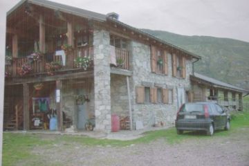 Nuova stalla comunale - gestore Bersano Gino